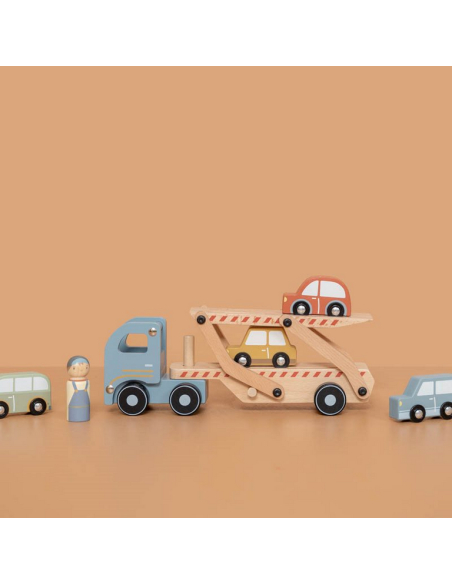 Camioncino in legno con rimorchio e macchinine