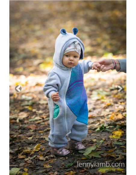 Tutone felpato adatto al babywearing per tenere al calduccio Tutone felpato adatto al babywearing per tenere al calduccio