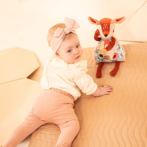 Stella il cerbiatto multi-attività con specchio e manine Cu Cù Te Tè