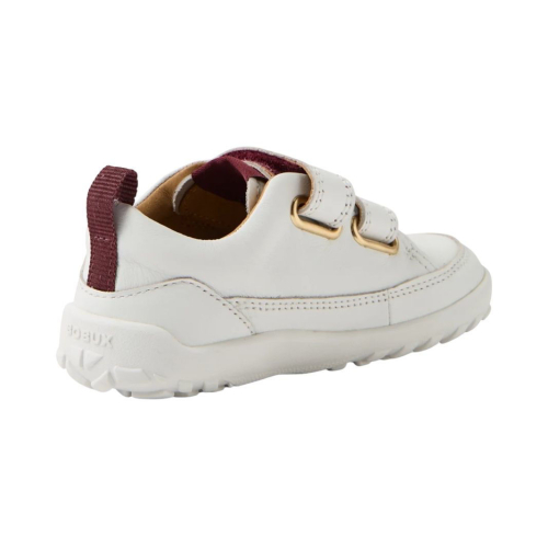 Dawn Bearfoot - White