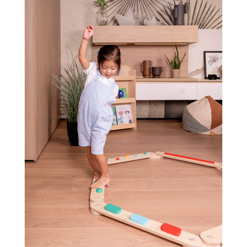 Percorso Sensoriale di Equilibrio Montessori - Sviluppo Psicomotorio - 2+ anni - in Legno