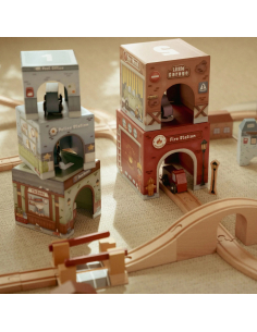 Gioco torri impilabili con automobiline in legno 2