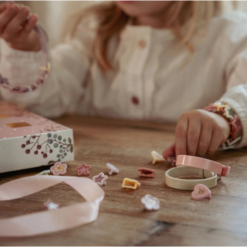 Calendario dell’Avvento con braccialetti – sorprese da indossare