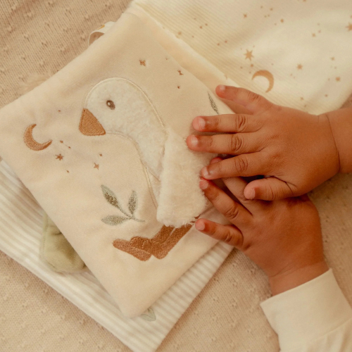 Libro sensoriale multiattività – Newborn Naturals