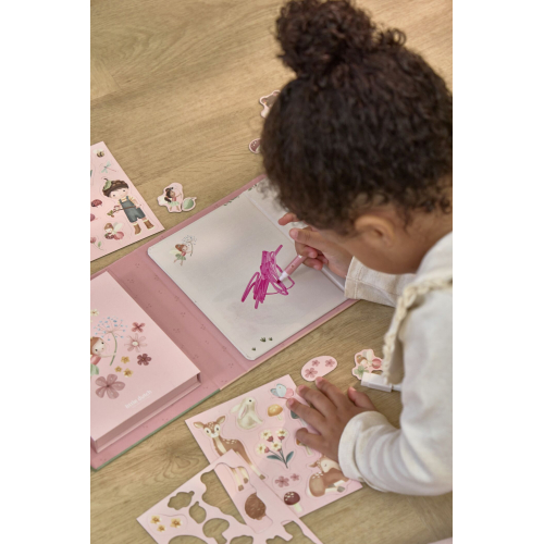Libro magnetico delle attività – Fairy Garden