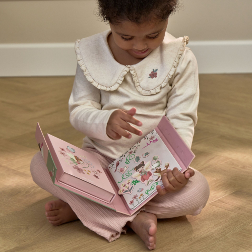 Libro magnetico delle attività – Fairy Garden
