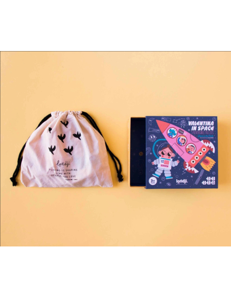 Puzzle Valentina in Space